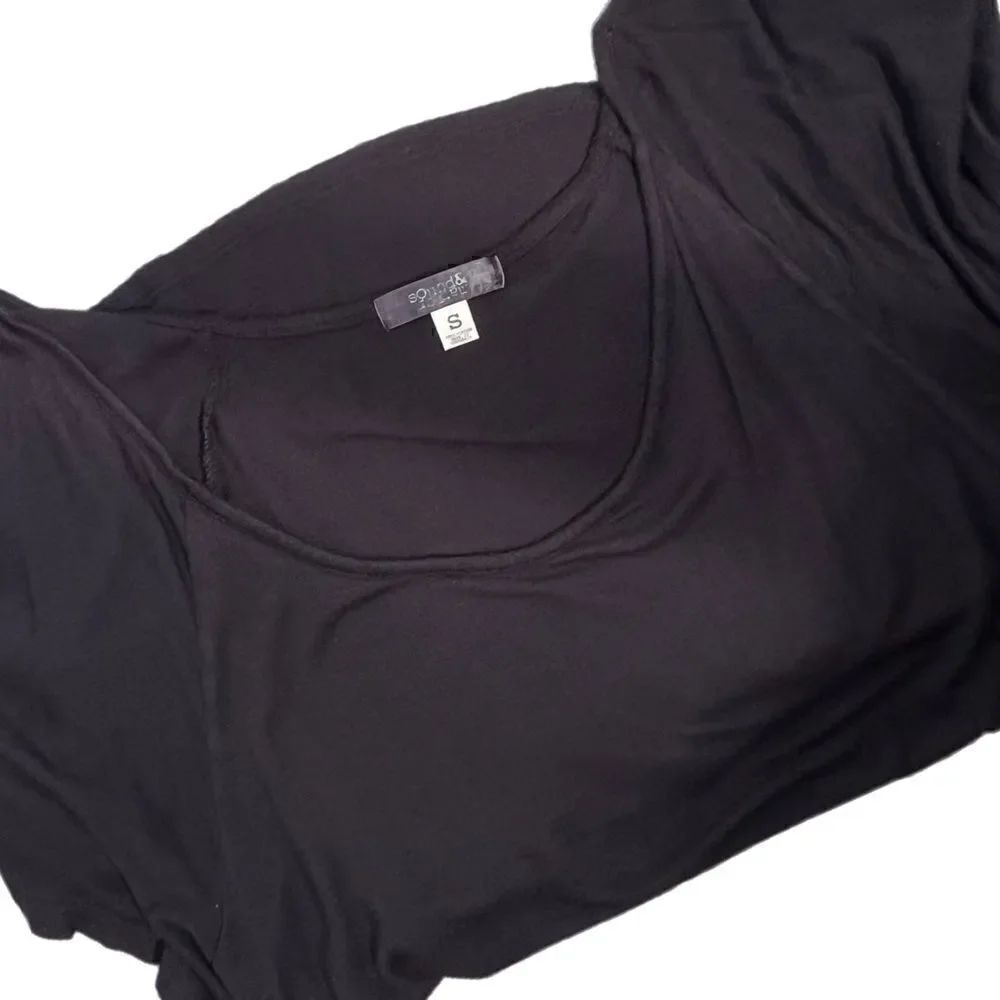 Sound & Matter Drapey Top - Picture 8 of 9